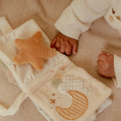 ספר פעילות רך לעגלה | Newborn Naturals Little Dutch
