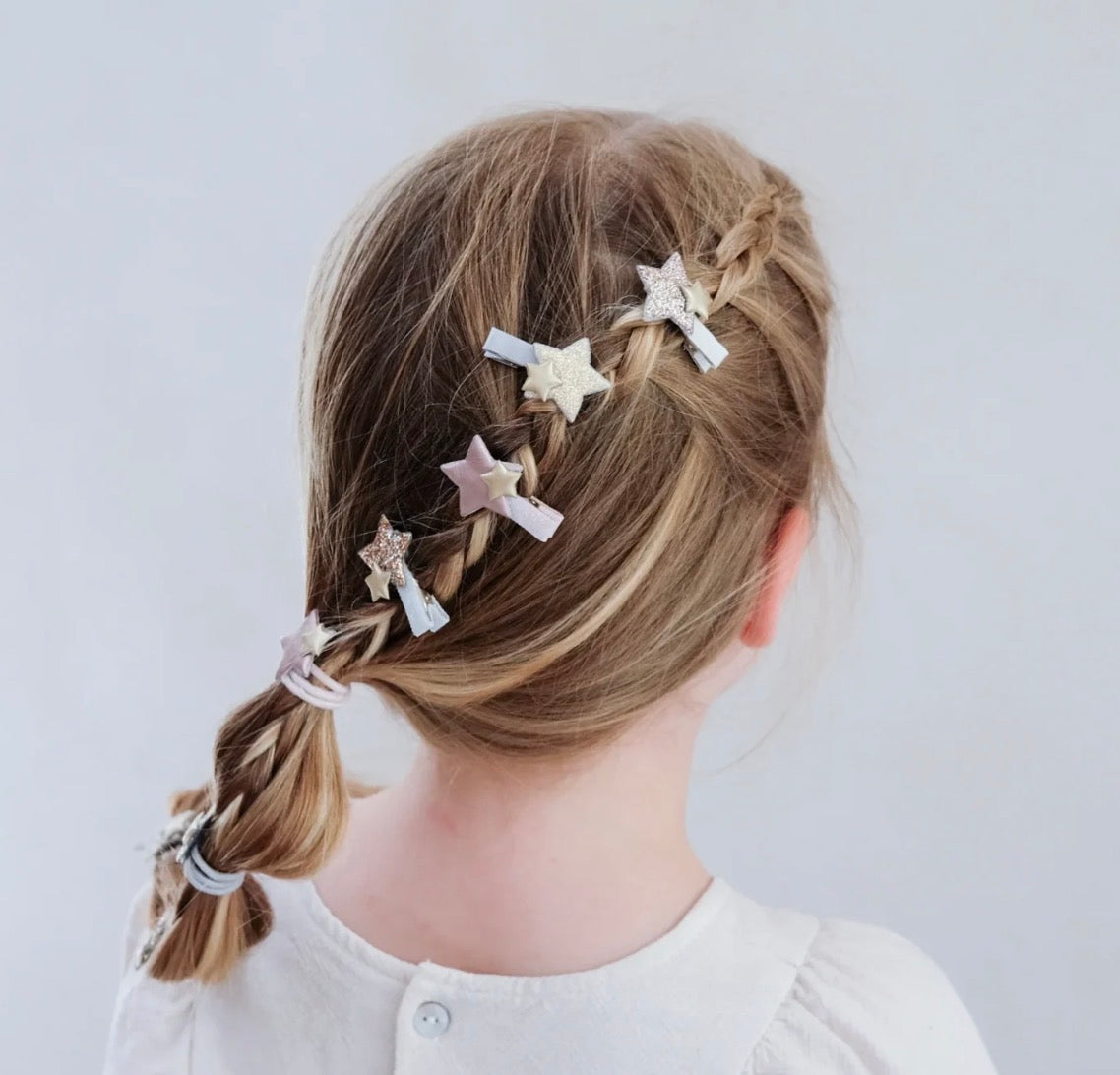 סט 8 סיכות כוכבים קטנות מנצנצות Mimi&Lula