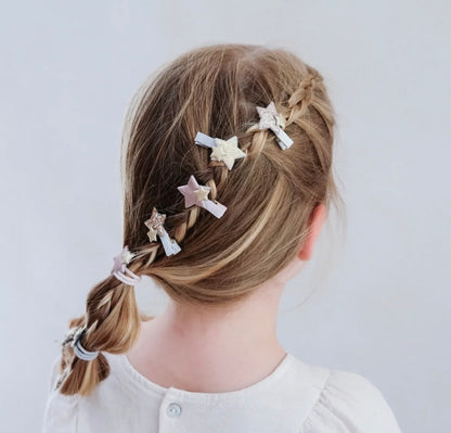 סט 8 סיכות כוכבים קטנות מנצנצות Mimi&Lula