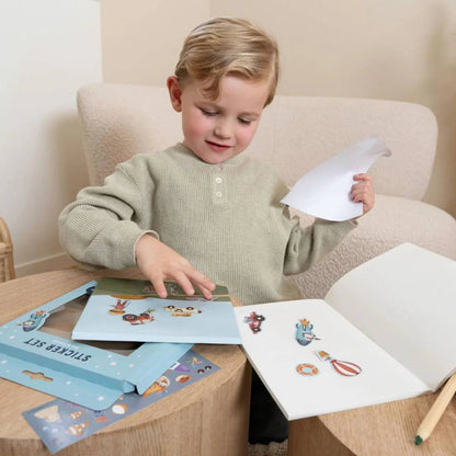 דפי מדבקות Jim & Friends |Little Dutch