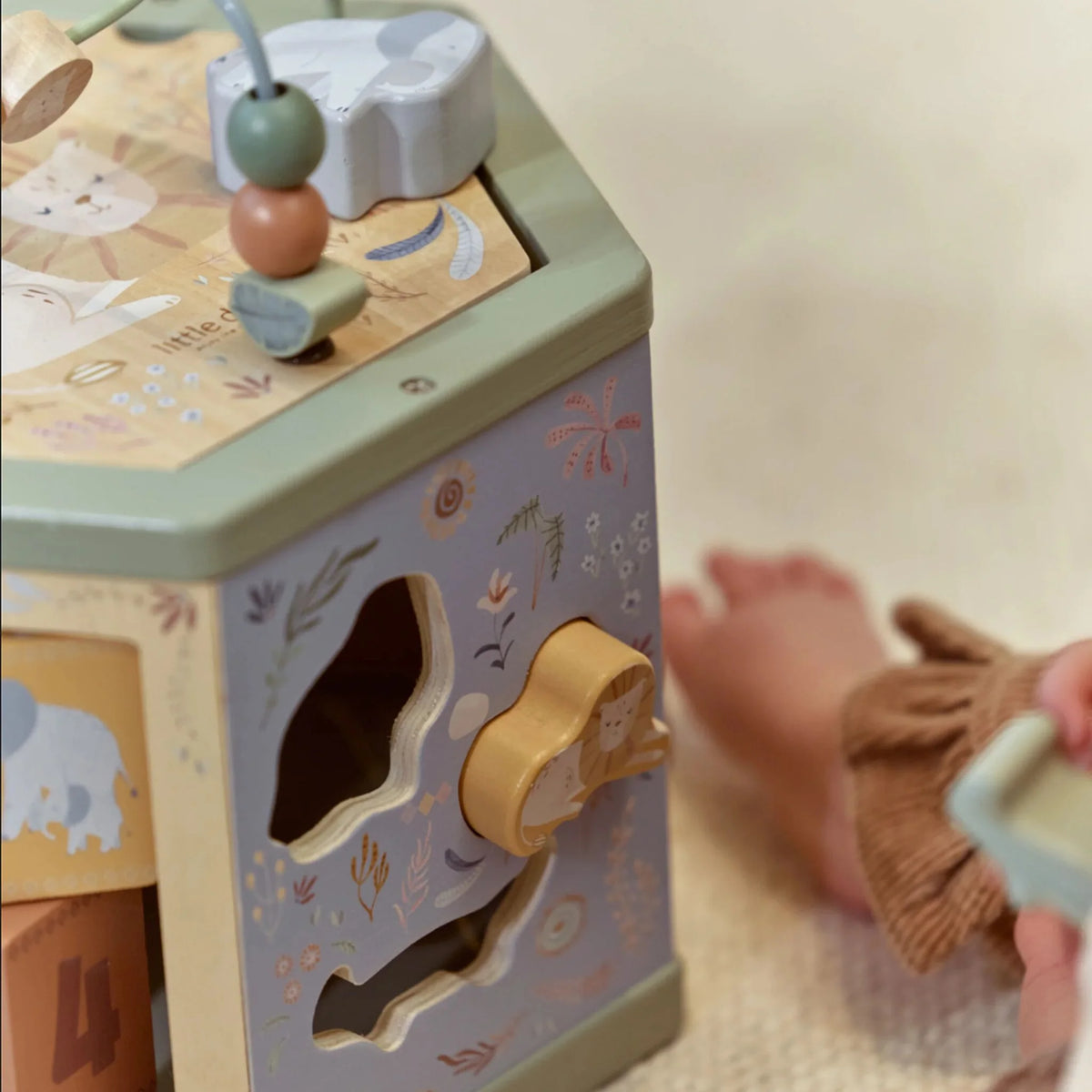 קוביית פעילות מעץ | משושה ירוק חברי הספארי Little Dutch