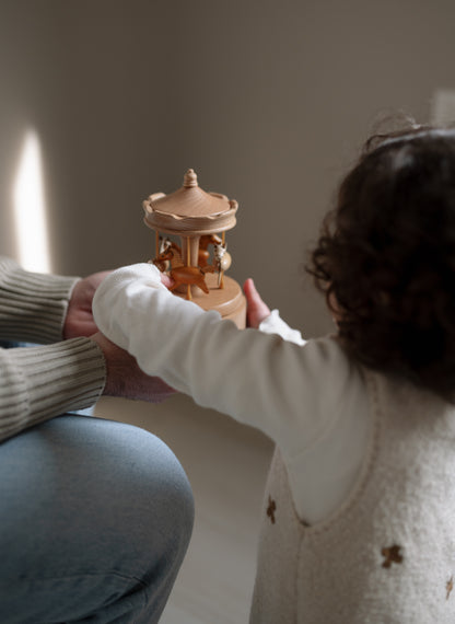 תיבת מוסיקה| קרוסלה סוסים chimes of music