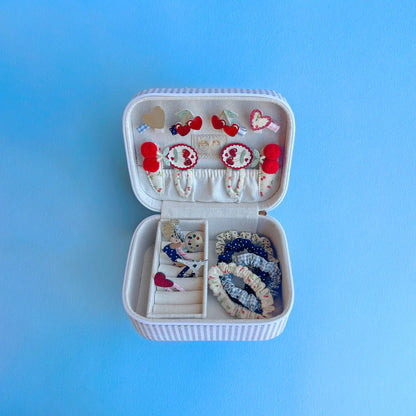 קופסת תכשיטים דובדבן cherry jewelry box Mimi&Lula