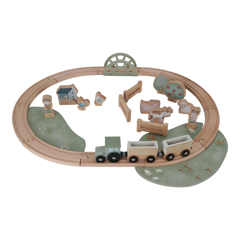 מסילת רכבת מעץ| חווה קטנה