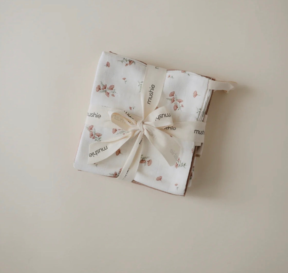 חמישיית חיתולי רחצה Mushie| בלאש קיימברידג׳ פרחים