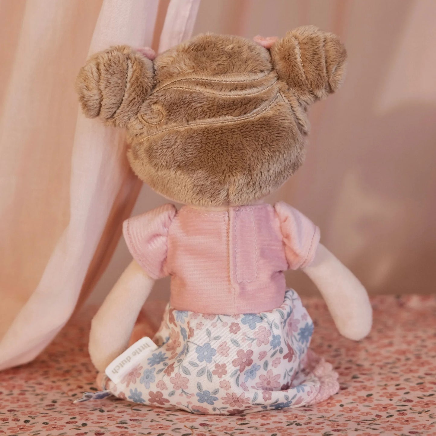 רוזה הבובה עם קוקיות 35 ס״מ Little Dutch
