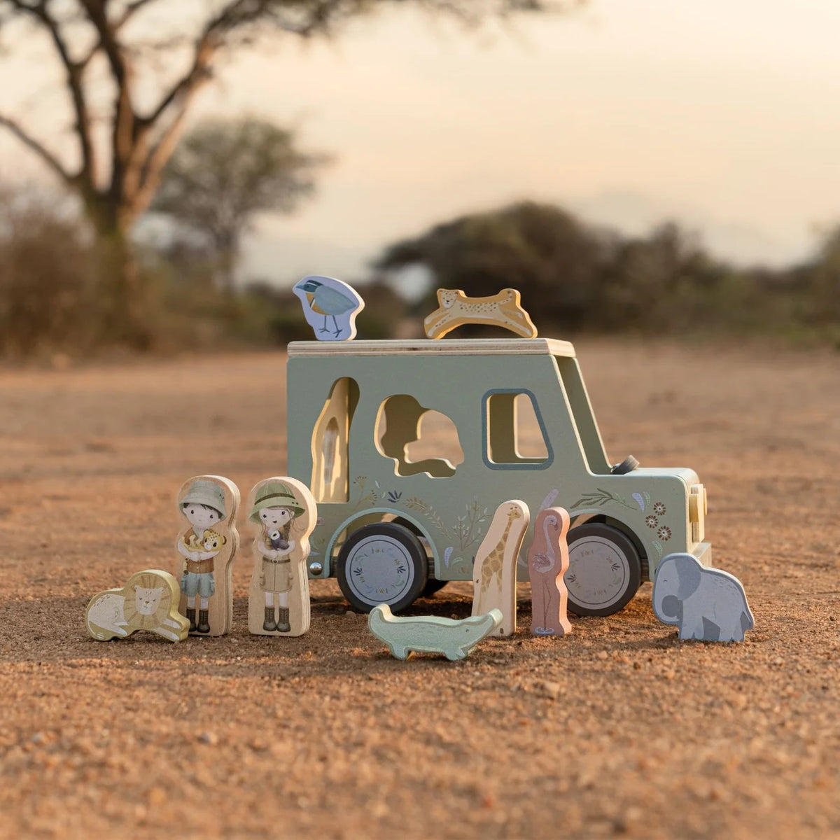 משחק מיון צורות מעץ | מכונית ספארי safari friends Little Dutch