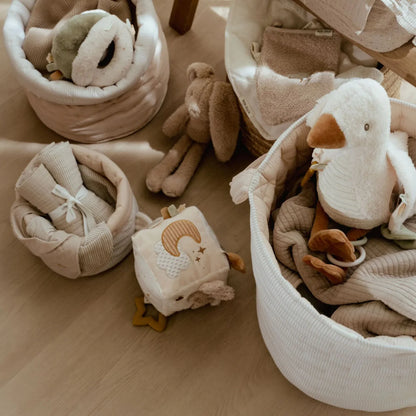 סל אחסון קטן | Quilted Storage Basket  Small Beige Stripes