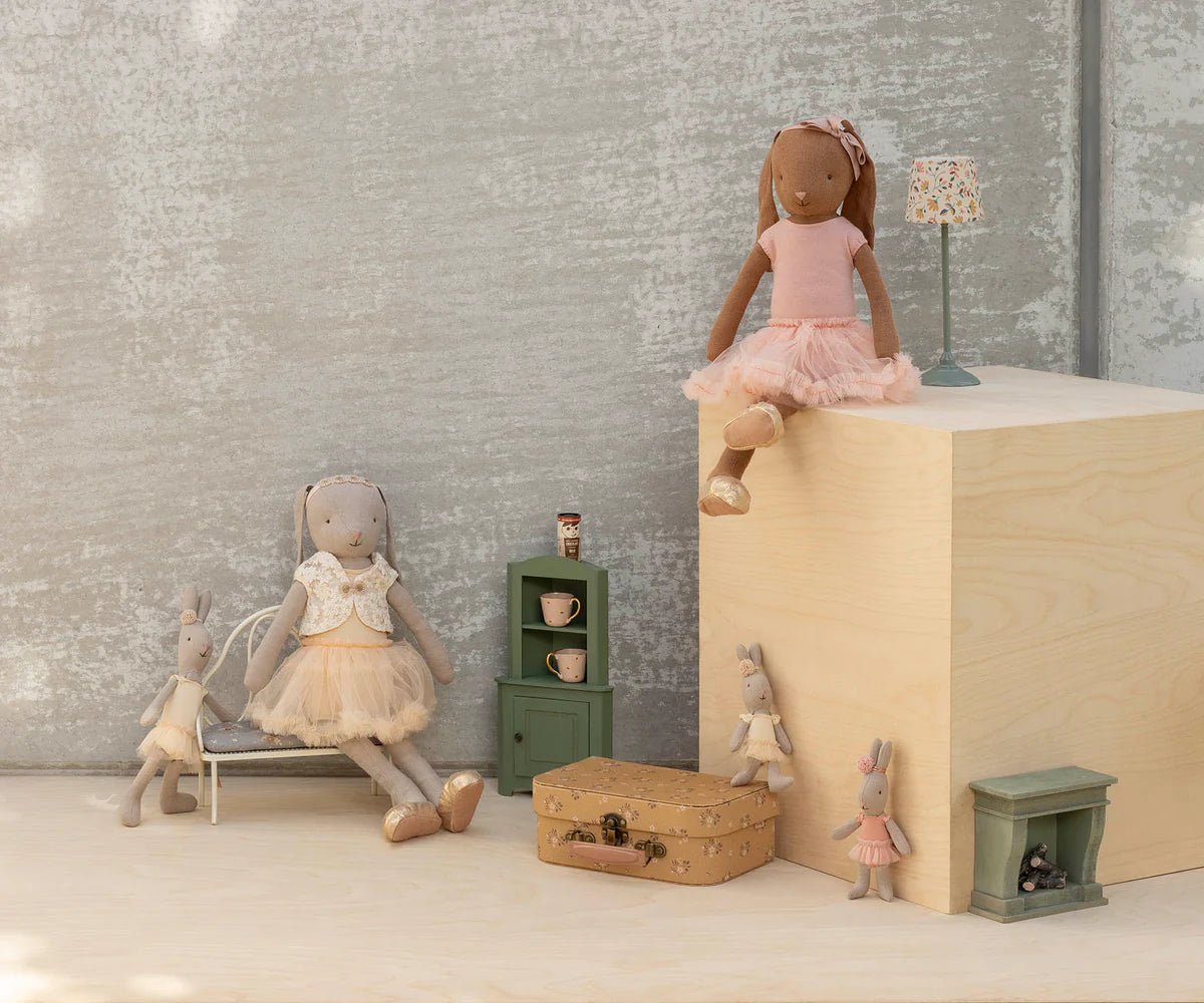 ⁦Maileg Rabbit Micro |Ballet suit and skirt cream⁩