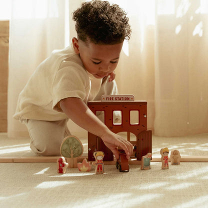 תחנת כיבוי אש מעץ Little Dutch