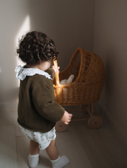 עגלת בובה מקש מרופדת