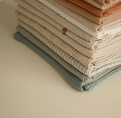 חיתול טטרה מכותנה אורגנית Mushie| פסים סייג׳