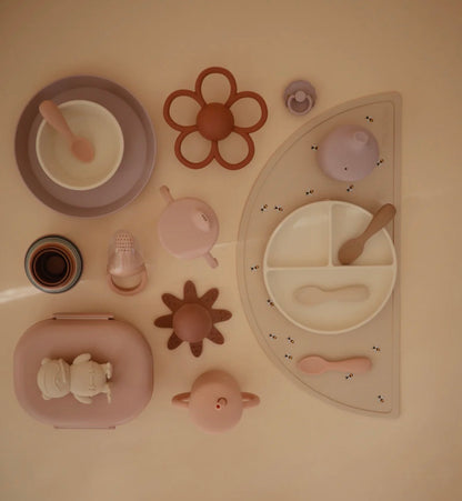 כוס אימון סיפי Mushie| בלאש