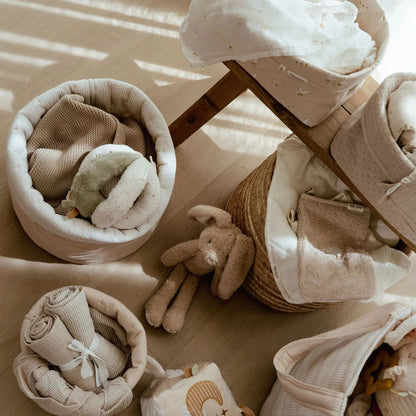 סל אחסון קטן | Quilted Storage Basket  Small Beige Stripes
