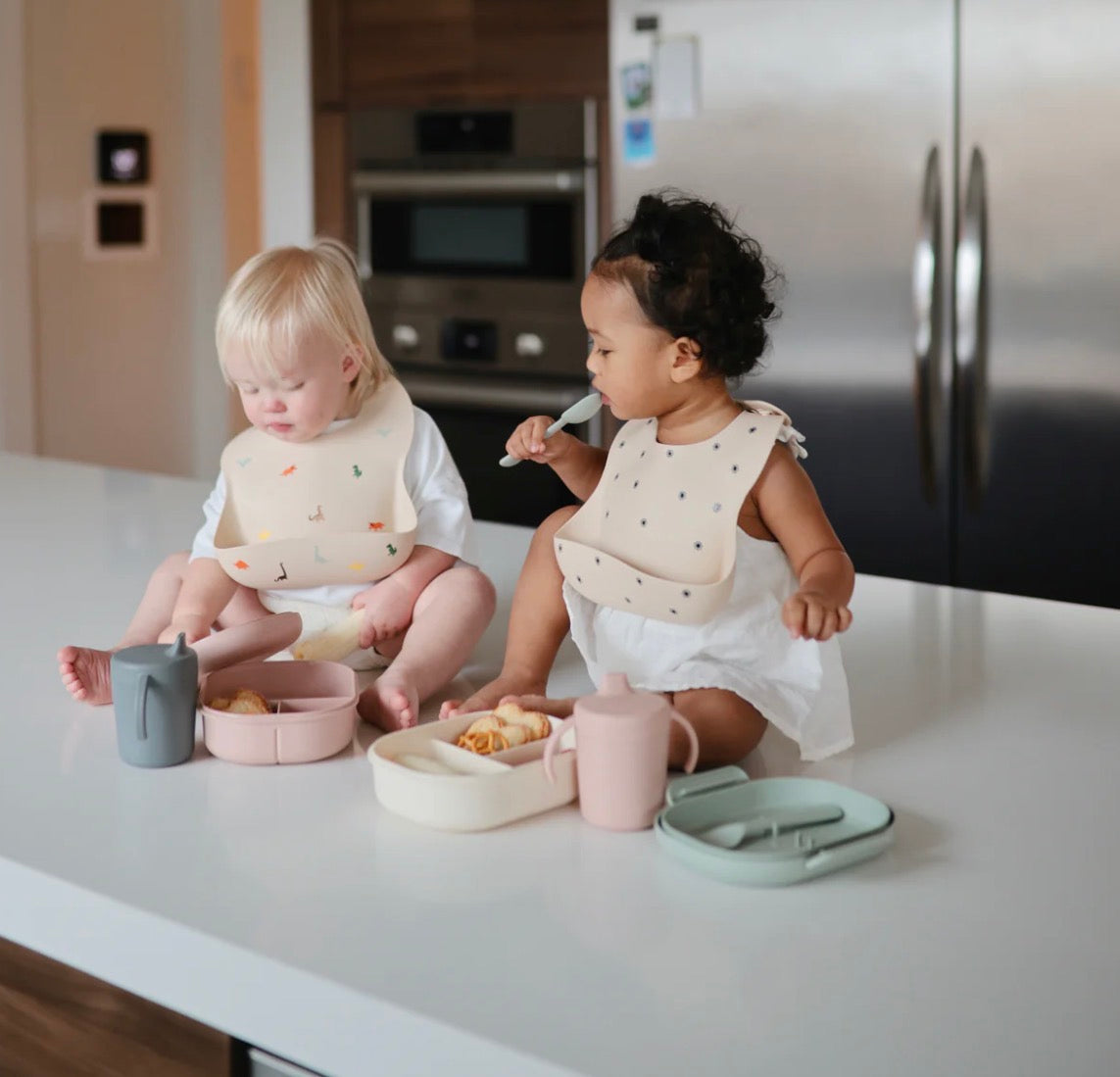 כוס אימון סיפי Mushie| סמוק