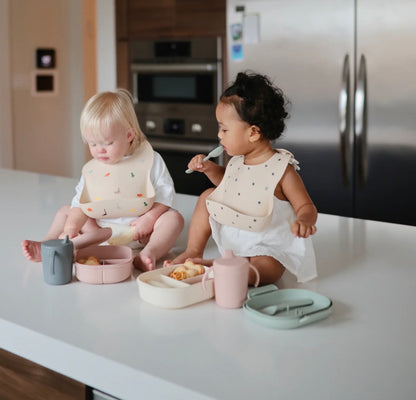 כוס אימון סיפי Mushie| סמוק