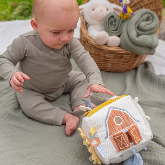 קוביית פעילות רכה| חווה קטנה