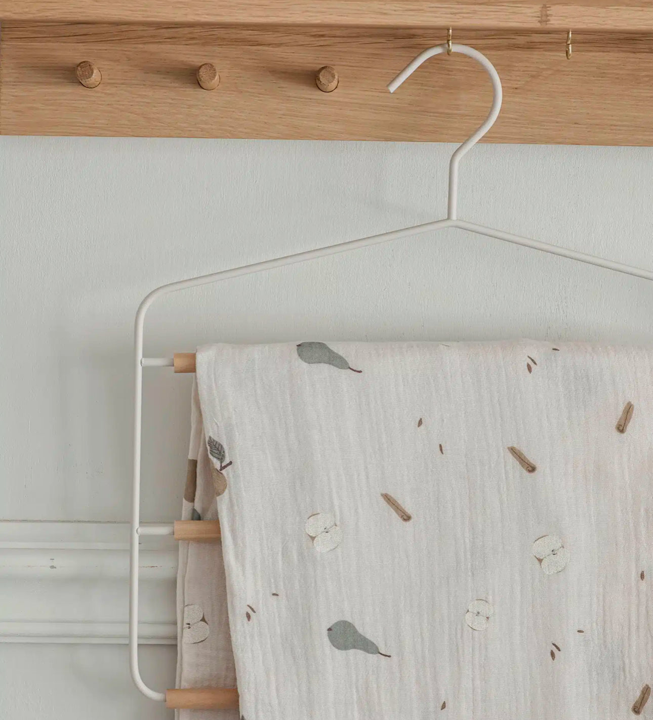 2 חיתולי טטרה גדולים – Apple pie עשוי מ- 100% כותנה מבד טטרה