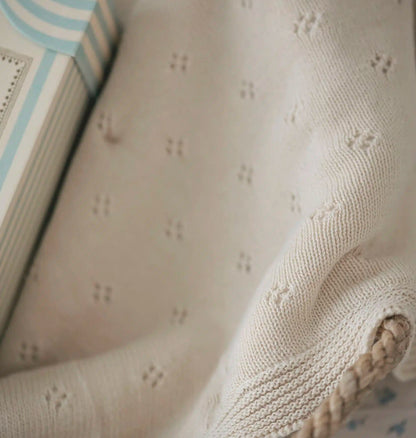 שמיכת פוינטל סרוגה| Cream Pointelle