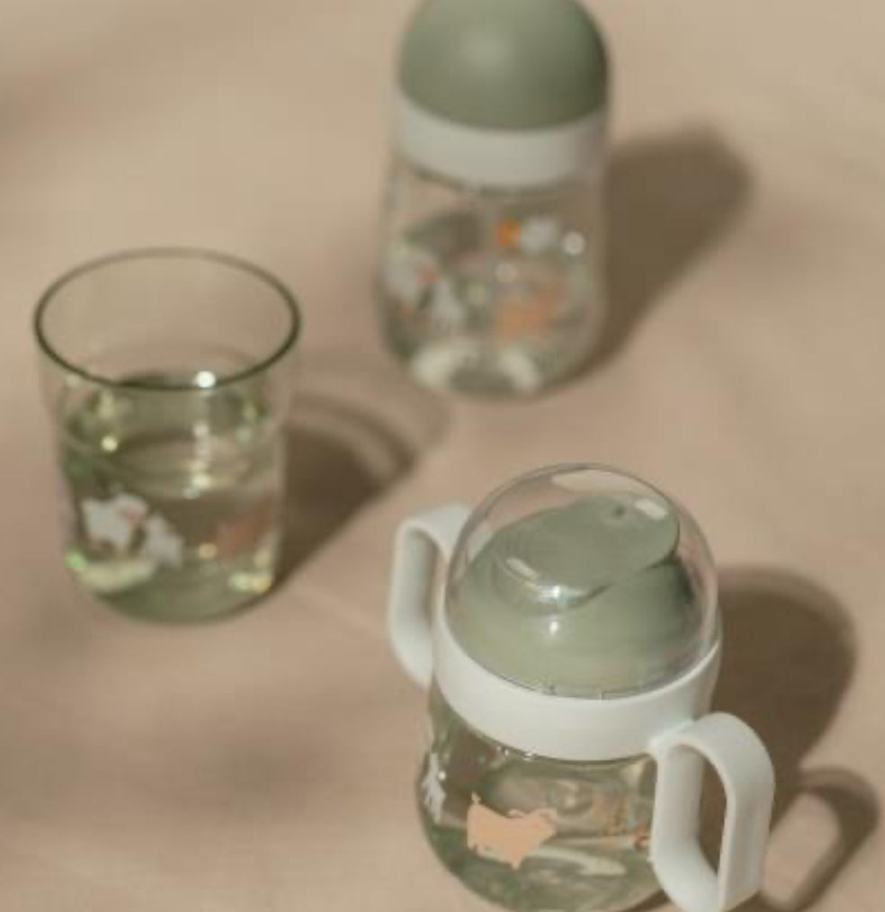 כוס שתייה למניעת נזילות|חווה קטנה