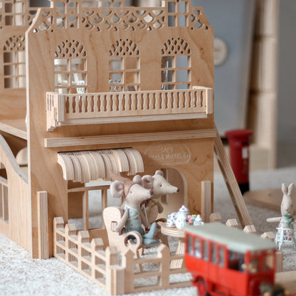 Coffee Shop House  | Trele Morele Design